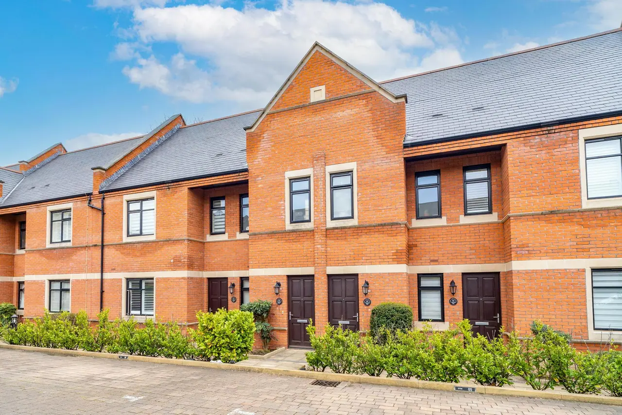 6 Eton House, Eton House, Marlborough Drive, Bushey